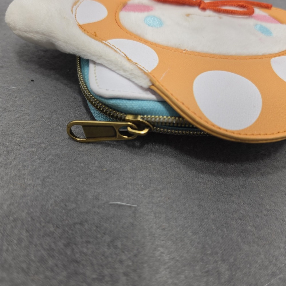 Sanrio Loungefly Cinnamoroll Mushroom Fuzzy Zipper Wallet Used G - Picture 8 of 8